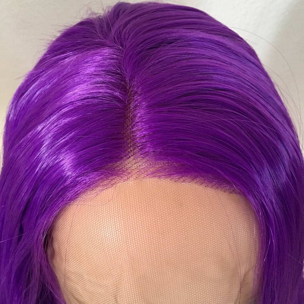 Purple wig Swiss lace straight 26” Long heat ok - Picture 4 of 6